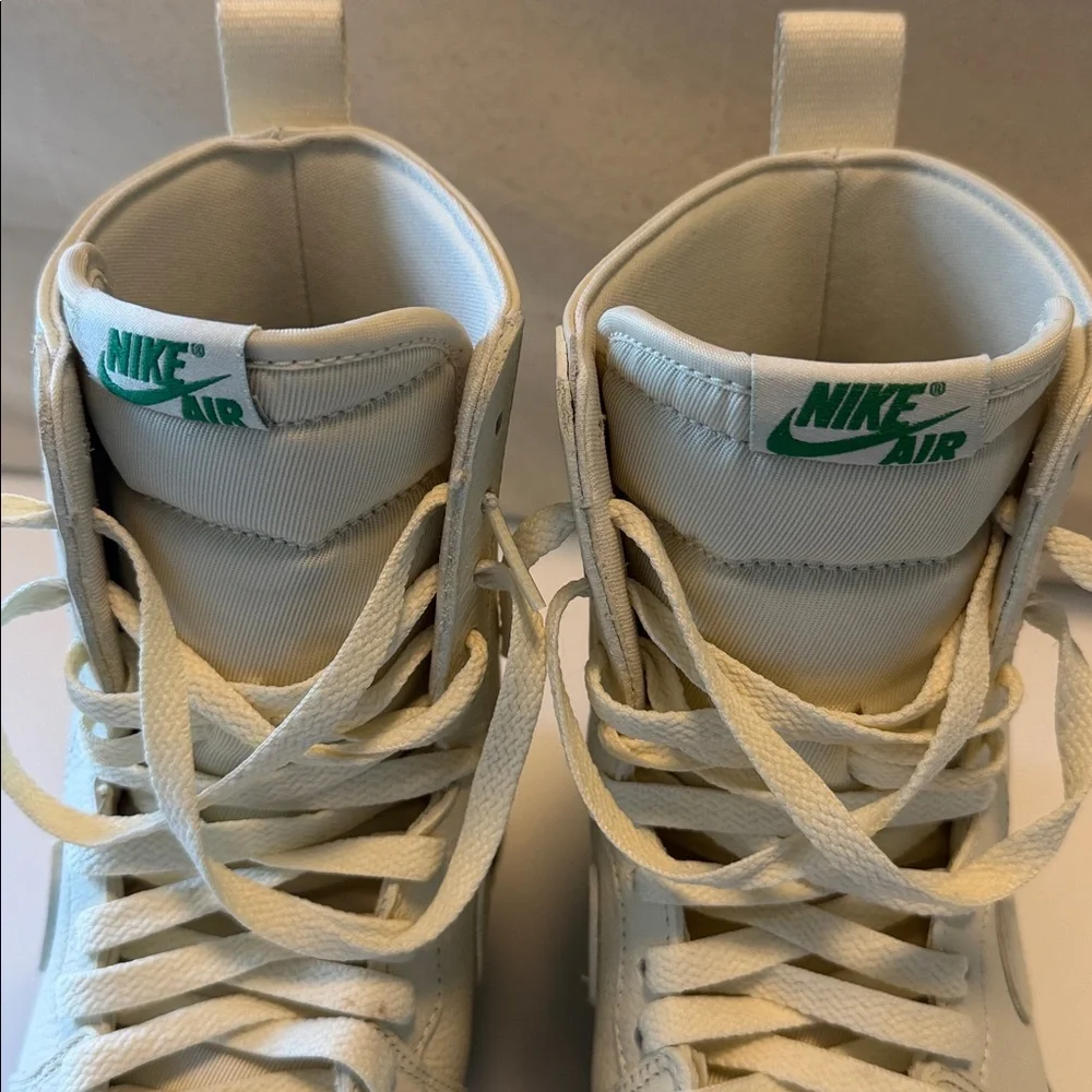 Nike x Jordan Boots - Picture 5 of 5